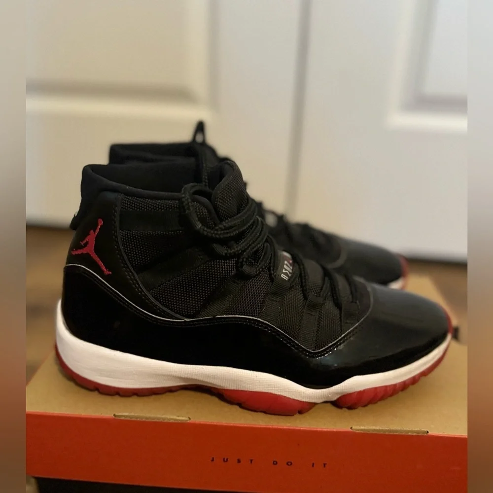 Jordan 11 Men’s Retro Bred 2019